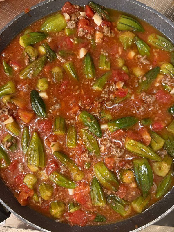 Бамия с говяжьим фаршем