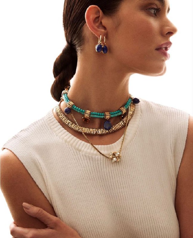 Почему много украшений иногда выглядит роскошно