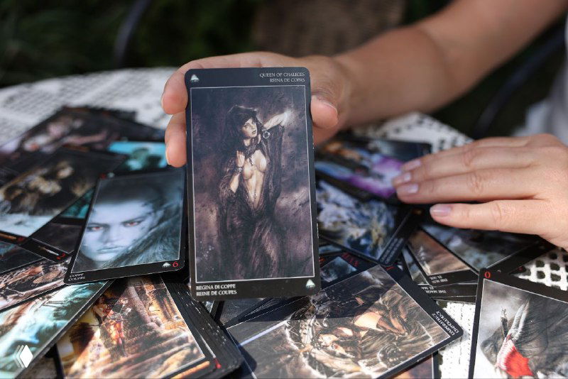 Как Таро помогает найти новый взгляд на проблему