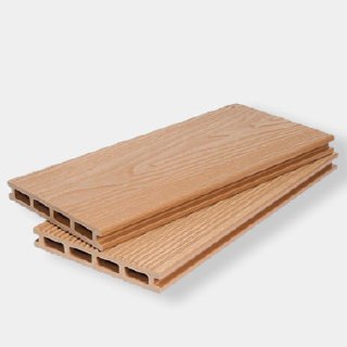 Терраса для уютных посиделок: выбор террасной доски