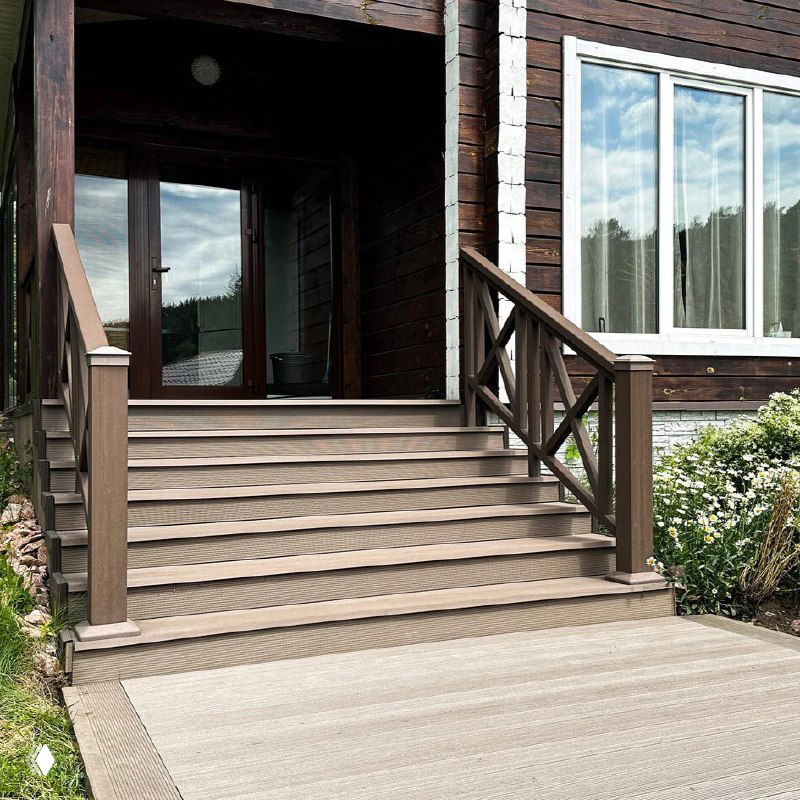 3 идеи крыльца из ДПК