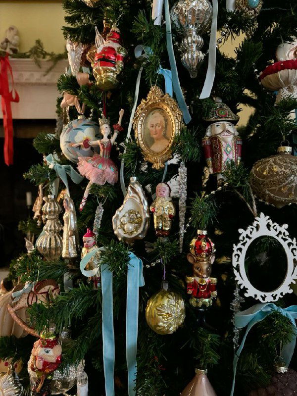 3 главных тренда оформления ёлочек в 2025