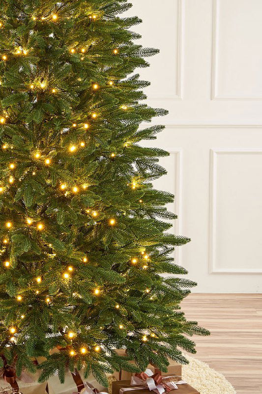 Та самая самарская ёлочка — классика и заснеженная