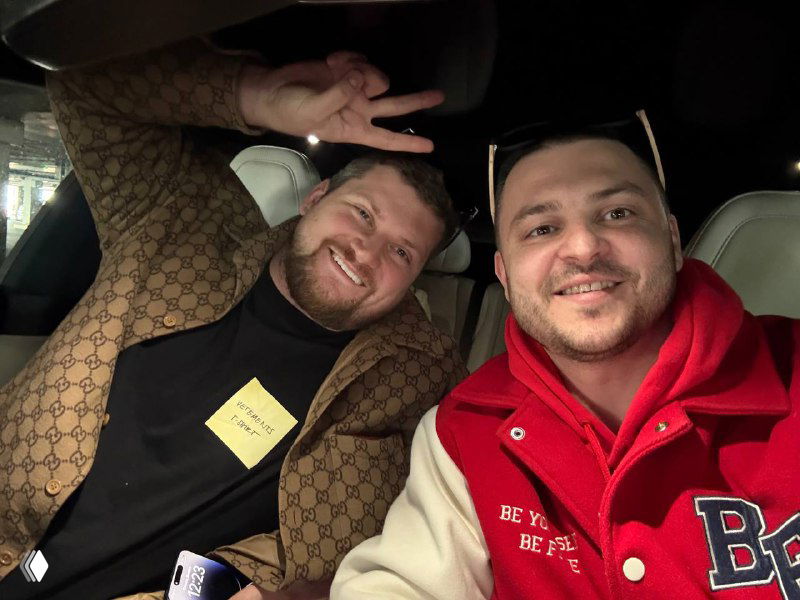 Нетворкинг через «окно»: знакомство с интересными людьми