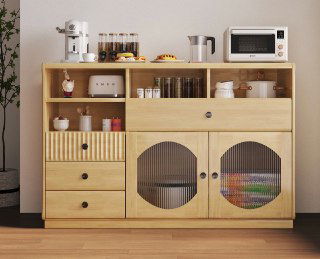 Сервант из массива дуба — натуральная роскошь