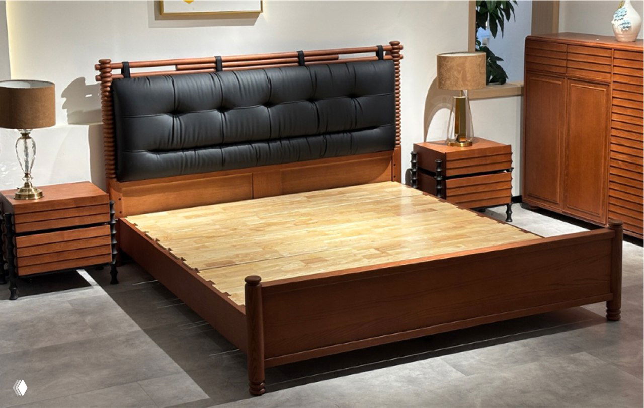 Кровать из массива ясеня  – натуральная роскошь