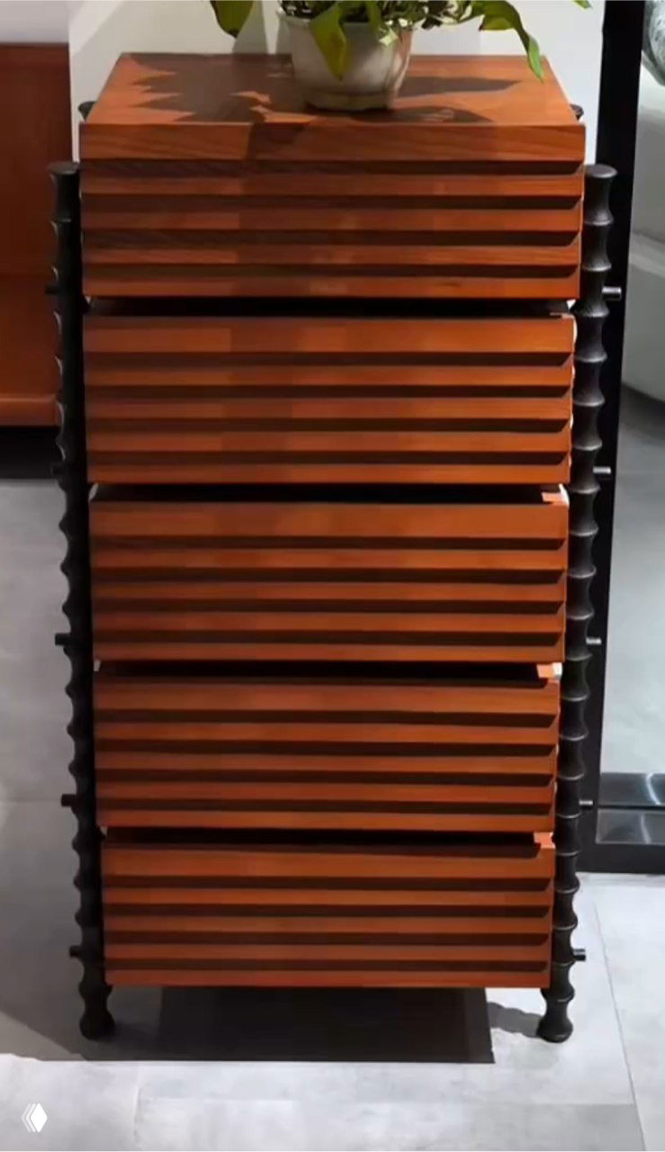 Комод из массива ясеня — натуральная роскошь