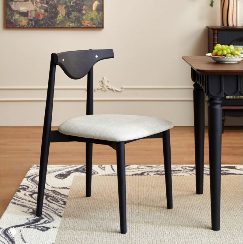 Обеденный стул из массива дуба — натуральная роскошь