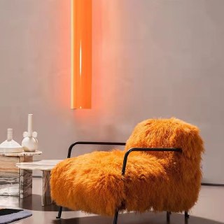 Кресло из тёплой овчины и прочной стали