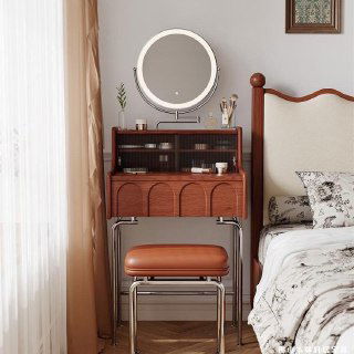 Табурет из ясеня