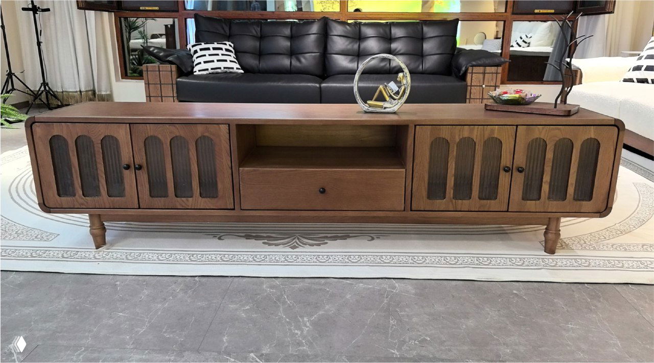 Тумба под ТВ из ясеня — стиль и надёжность