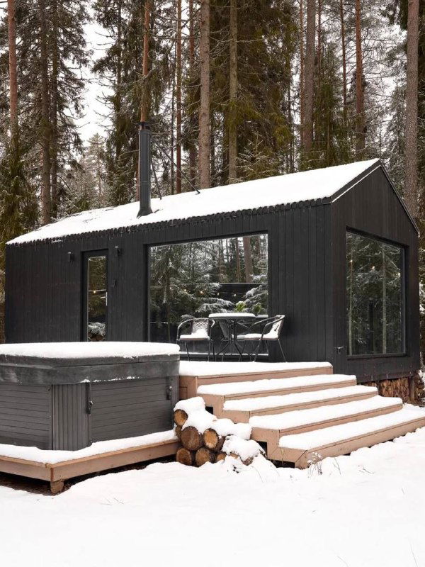 Лесной домик с сауной — компактно и стильно