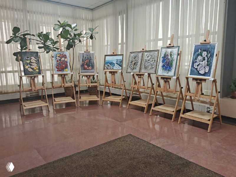 Выставка-продажа Виктории Ведьмаковой в Доме Правительства