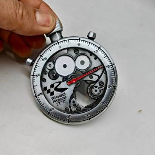 Медаль Road Race — прямо из мастерской