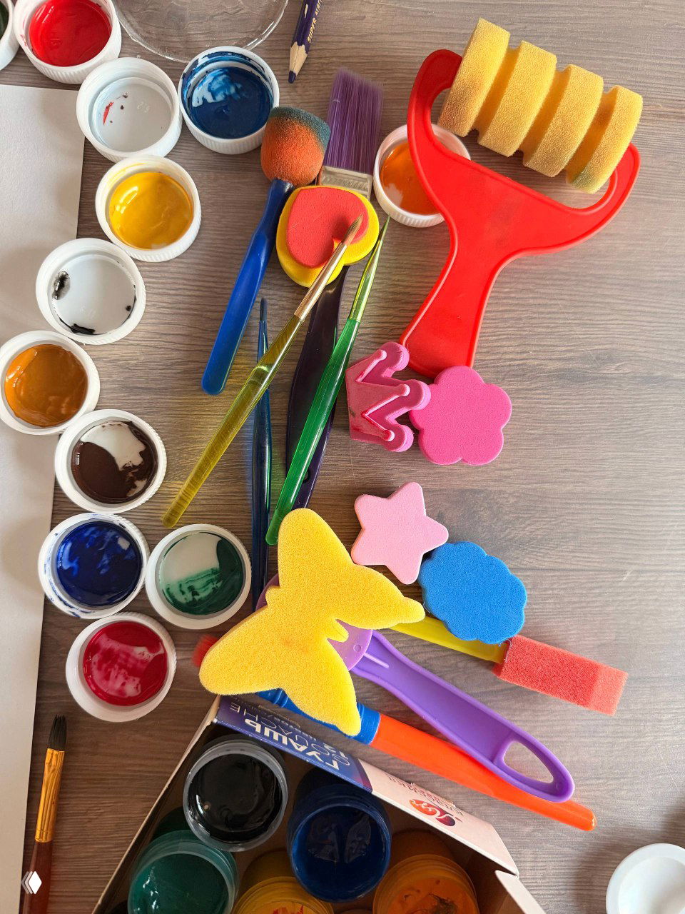 Печать формочками — новое занятие для ребёнка