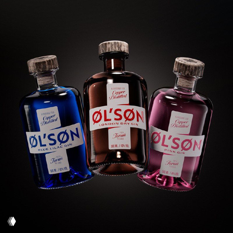 Три бутылки ØL’SØN в ряд на чёрном фоне, каждая в разном цвете; заметны этикетки в стиле крестиков‑ноликов и кнопок джойстика, продуктовая фоторепродукция.