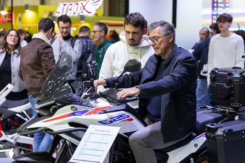 КИТАЙСКОЕ НАШЕСТВИЕ - НЕ ТОЛЬКО У НАС