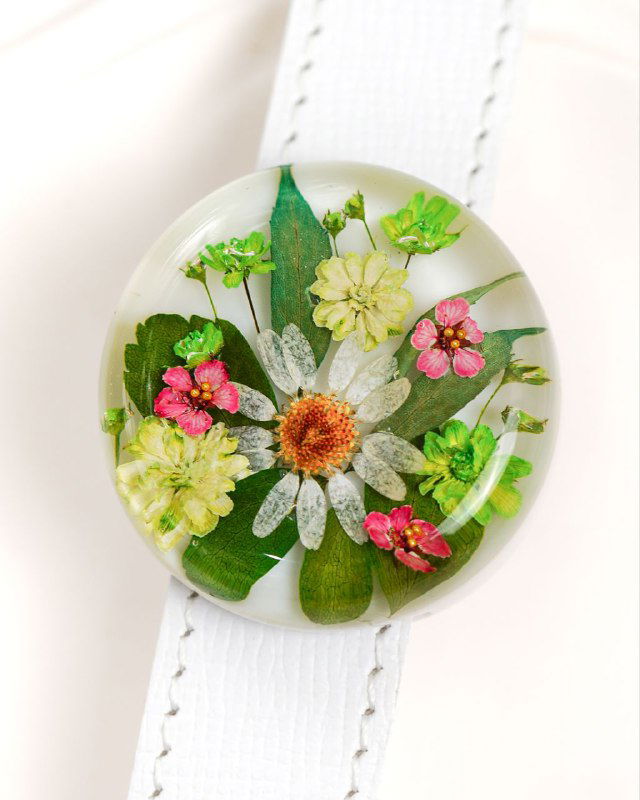 Лето — ромашки: украшения из смолы