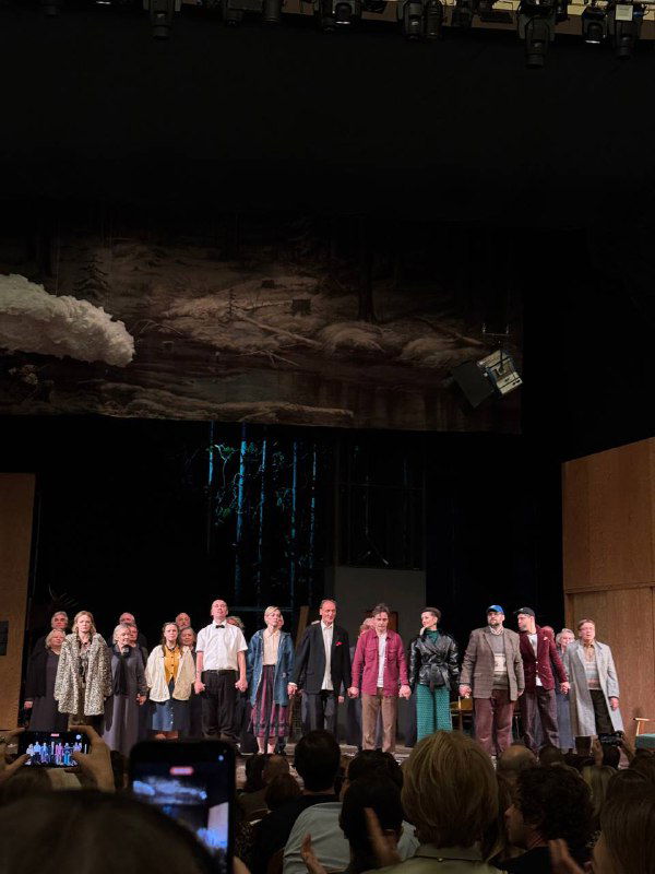 Люблю делиться опытом: театр, друзья и Хоган