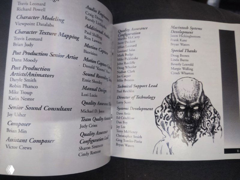 Страница с благодарностями и перечислением команды разработки Lighthouse; также видна черно‑белая рисунок‑иллюстрация персонажа или существа.