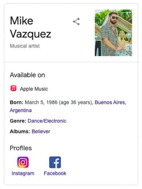 Ещё один пример карточки исполнителя в боковой панели поиска с фото, датой рождения и ссылками на музыкальные сервисы — свидетельство создания видимости артиста