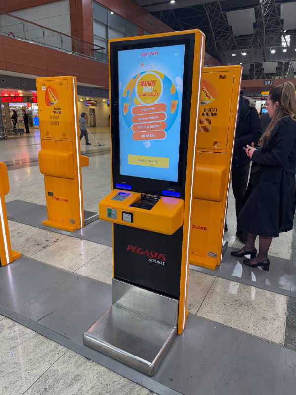 Саморегистрация и сдача багажа в Стамбуле