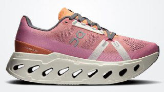 Для чего в подошве кроссовок дырки?