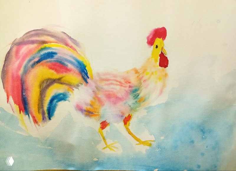 Пастельный петух с широким хвостом, мягкие переходы цвета и размытые контуры, выполненные на полухлопковой бумаге.