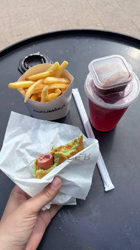 Реклама Мещерского и фудтрак Кукумбер