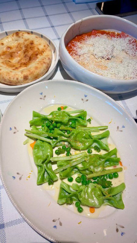 Eva — современная Греция