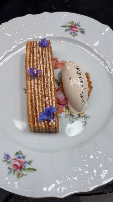 Классика московских уютных танцевальных вечеринок — Yauza place