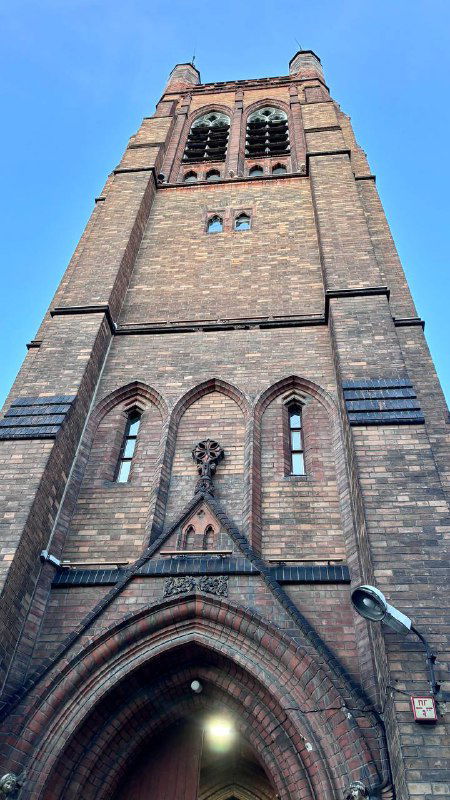 Англиканская красота: церковь Св. Андрея (1884)