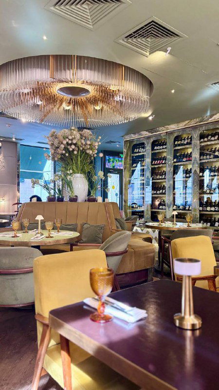 Geraldine: уха и чебуреки с икрой