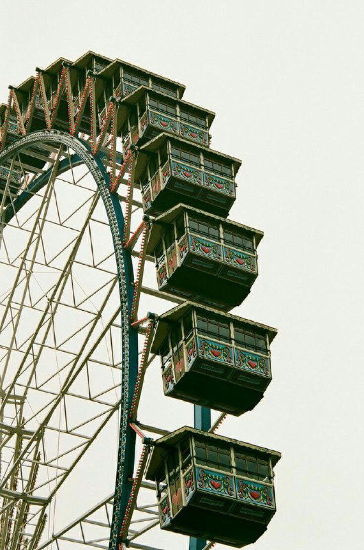 Метафоры — это специи, а не основное блюдо