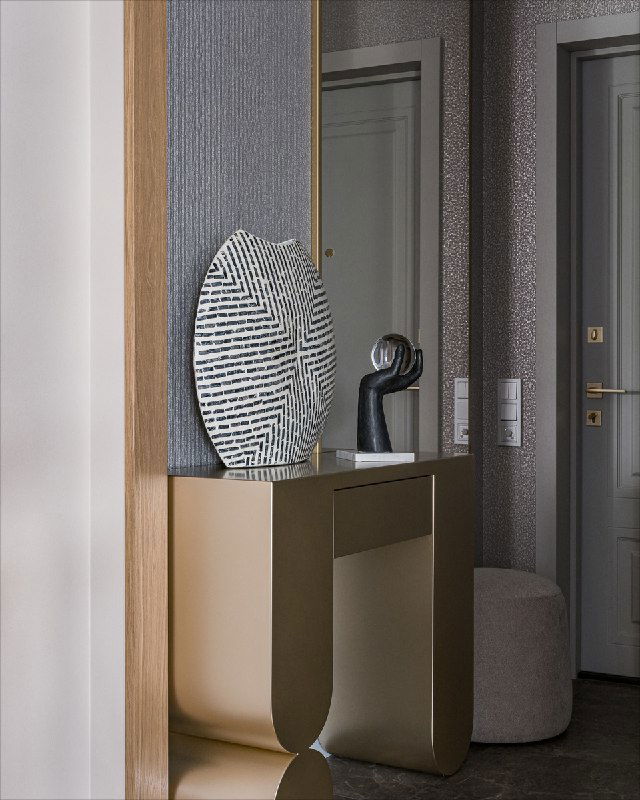 Что сложнее всего реализовать в прихожей проекта?