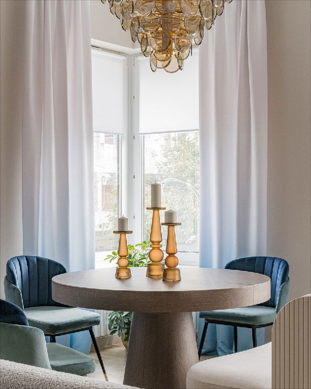 Интерьер в ЖК Александровский сад: игра фактур и бликов