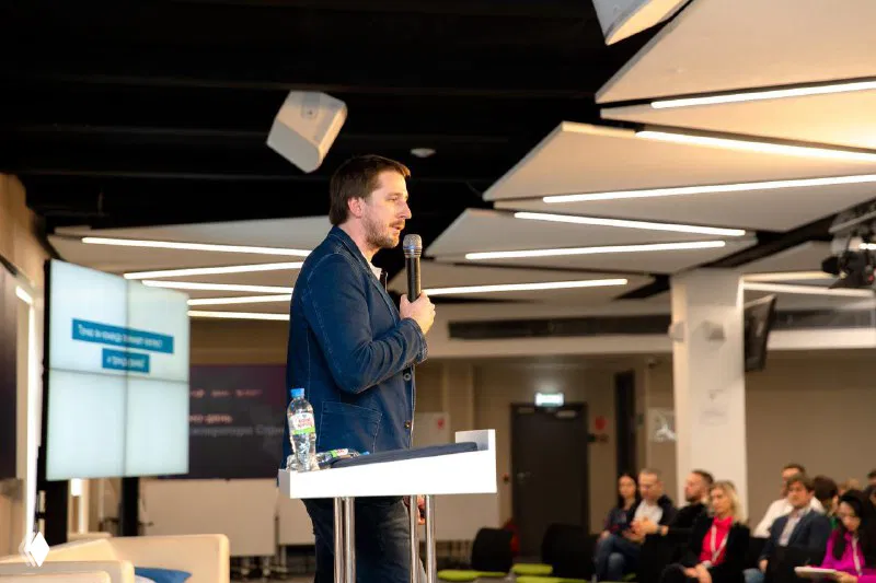 Трекинг: как человек со стороны помогает бизнесу расти?