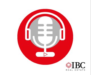 Красный круглый логотип с микрофоном в наушниках и небольшим знаком IBC Real Estate справа снизу — иллюстрация к материалу о рынке.