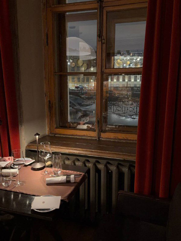 Идём пробовать 83 сет в ресторане ЕМ