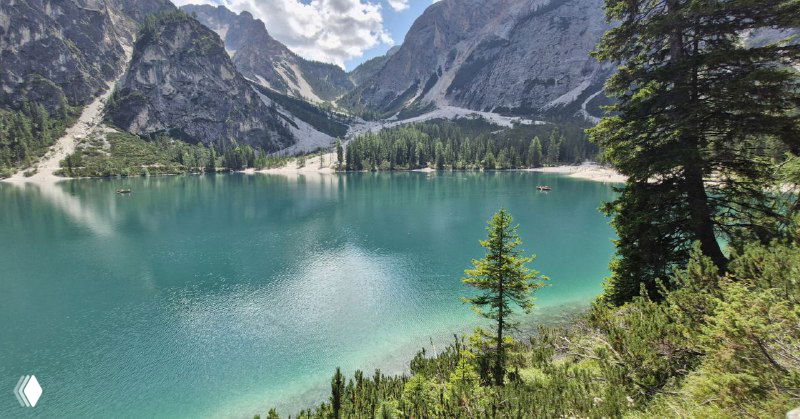 Alta Via в Доломитах — подъем от озера Брайес