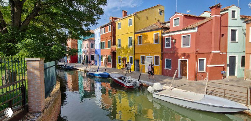 На острове Бурано