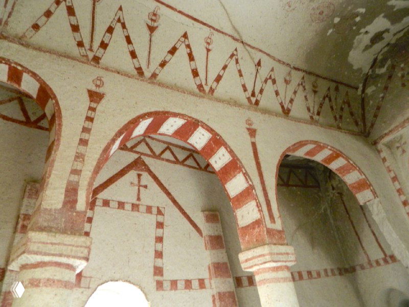 Каппадокия - прогулка по Красной и Розовой долинам