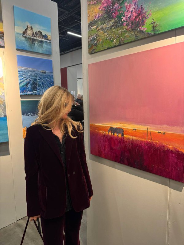 Искусство как зеркало: визит на выставку и саморефлексия