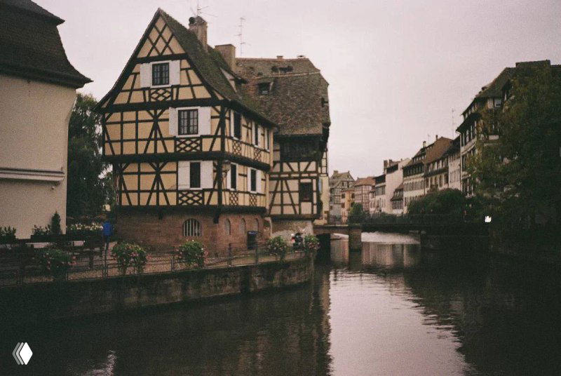 Пришли фото из французского Страсбурга