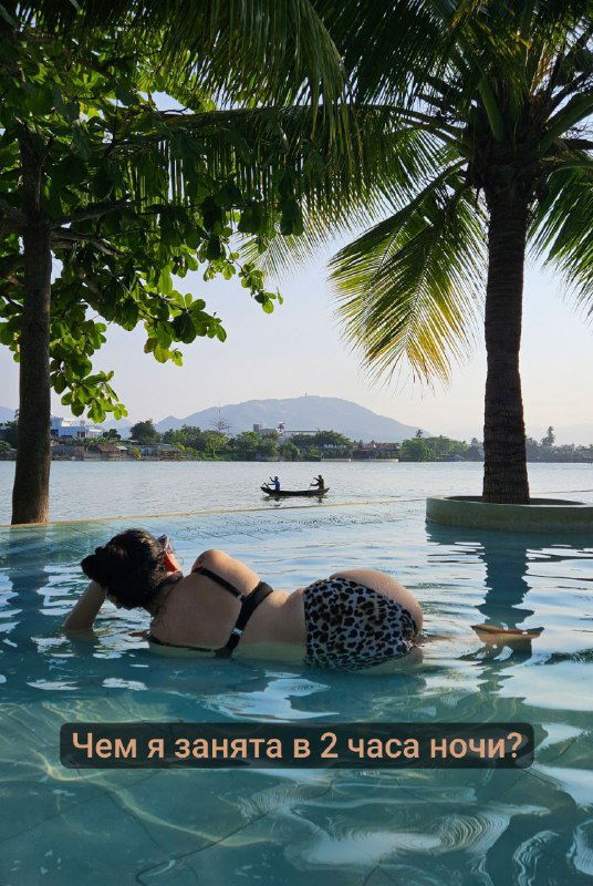 Предпочла бездушную машину живому мужику 😅