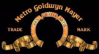 Классическая заставка Metro Goldwyn Mayer с логотипом льва и ленточной рамкой — кинематографический фон для любителей киноэстетики.