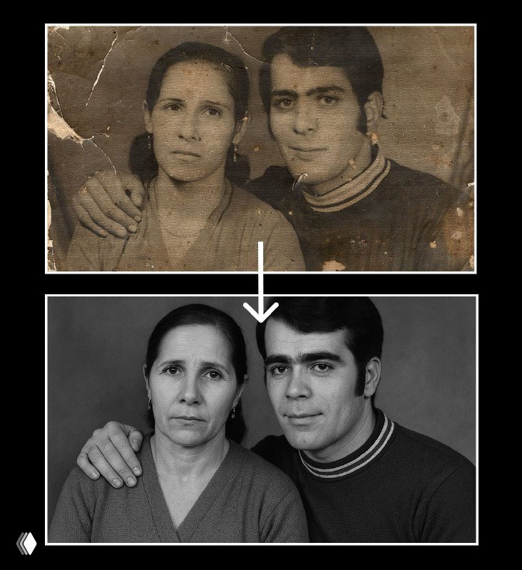 Коллаж «до/после»: семейный снимок с трещинами и заломами сверху и отреставрированная версия с улучшенной детализацией и сохранённой тональностью снизу.