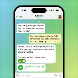 Скриншот чата Telegram с голосовым сообщением и волнообразной полосой проигрывания, показывающий интерфейс записи и отправки голосовых в мессенджере.