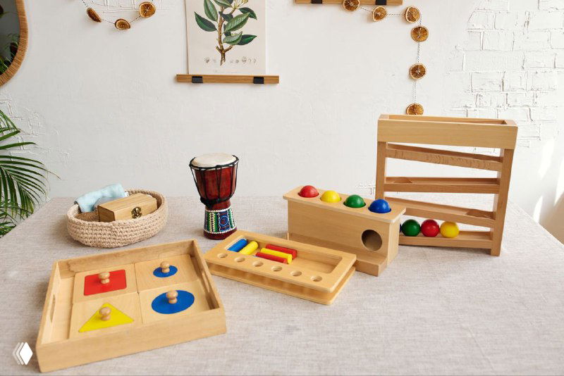 Часть 2/3 — книги и тренажёры Монтессори