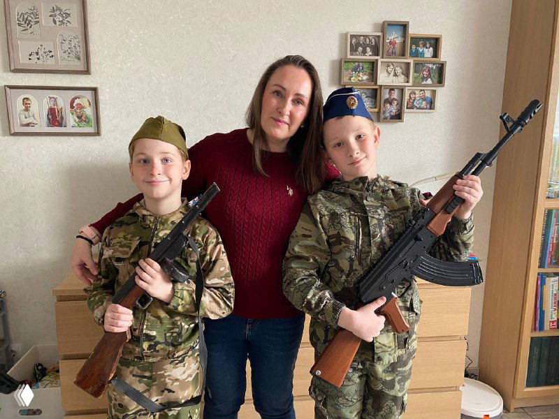 Семейная традиция — смотреть парад Победы